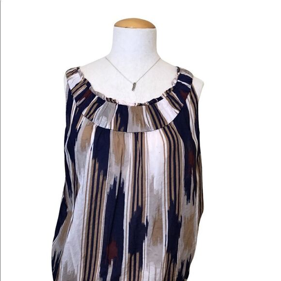 Water color tank top   - Picture 2 of 4